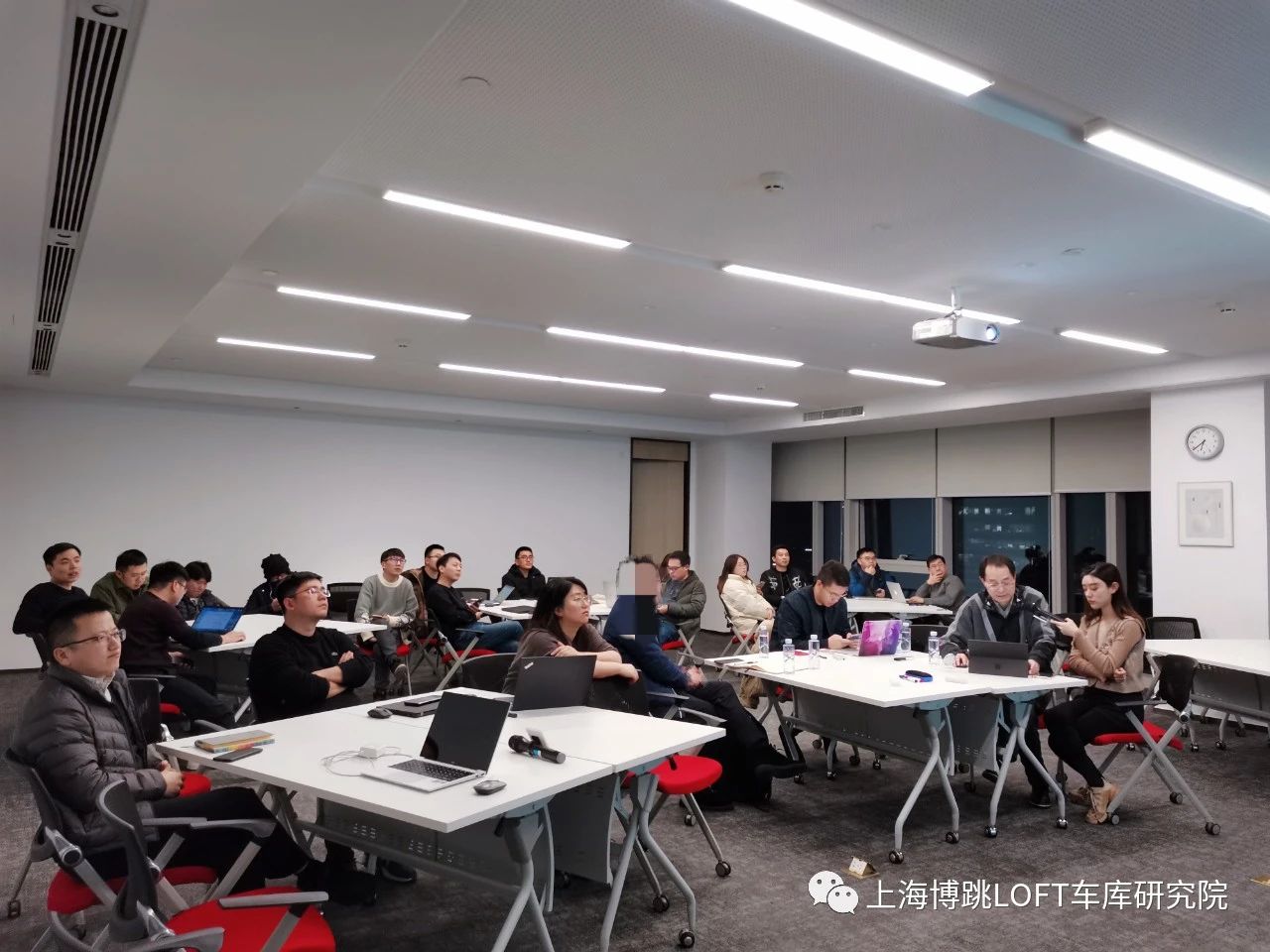 津南杭州LOFT车库专题会